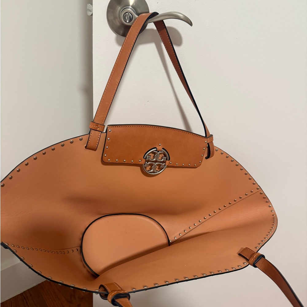 Tory Burch Tan Studded Leather Bag - Picture 3 of 4